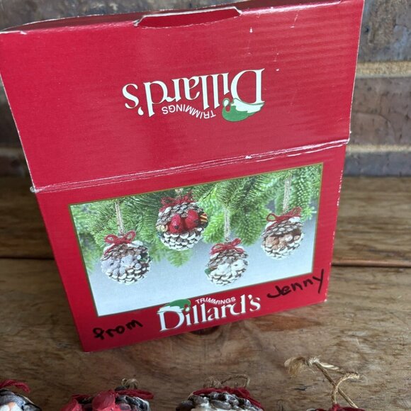 Dillard’s Trimmings Set Of 4 Animals In Pinecone Ornaments Wood Christmas - Picture 9 of 10